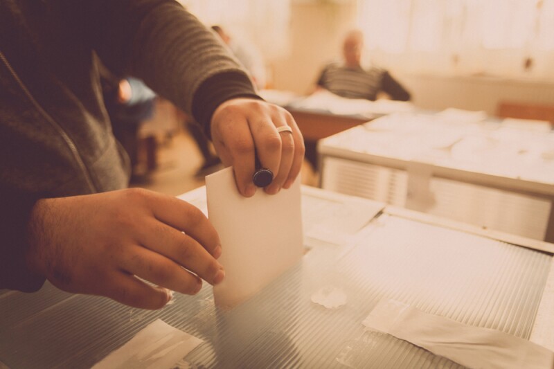 ¿Por qué no debes tratar de influir en el voto de tus empleados?