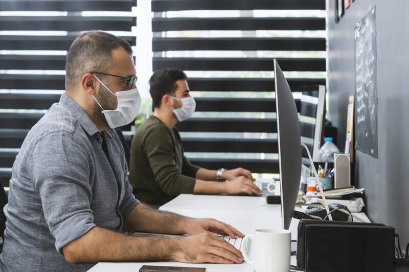 ¿Qué es un contacto de trabajo COVID-19?