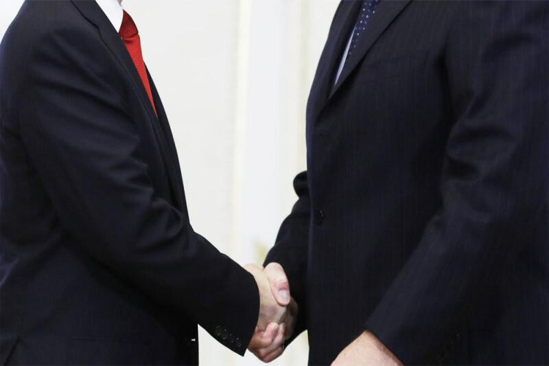 Movimientos corporativos que dan origen a la sustitución patronal