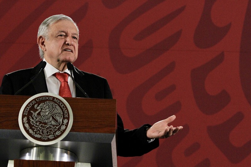 Empresas que no despidieron podrán recibir créditos
