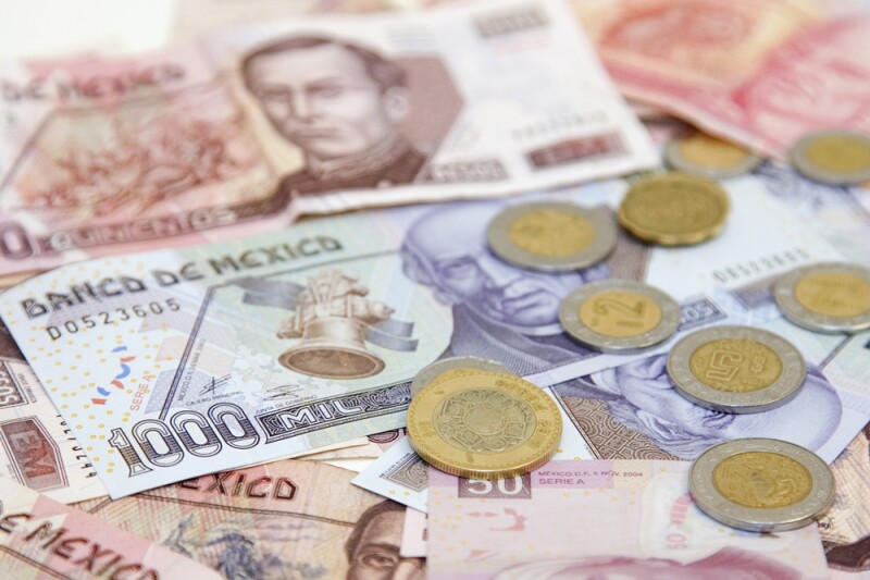 AMLO busca que el salario mínimo sea de 98.15 pesos