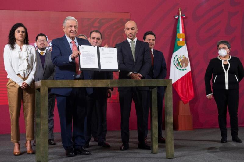 Presentan iniciativa contra outsourcing; prohibirá subcontratación